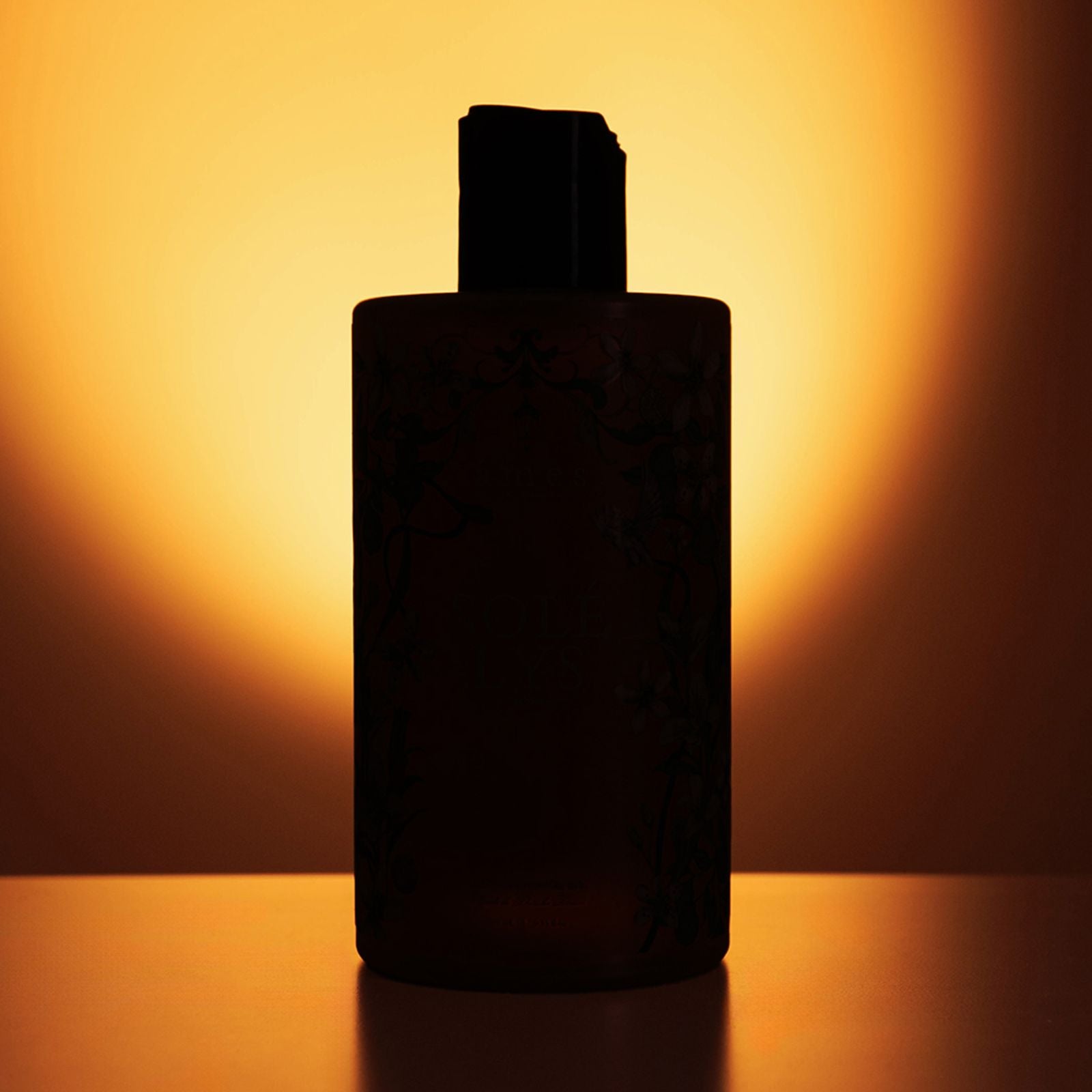 [PRE ORDER] ESSENTIAL LOTION Lotion Essentielle 260 ml